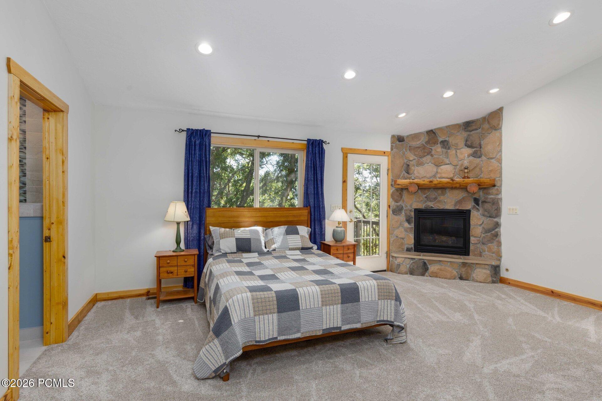 3448 Fuller Drive