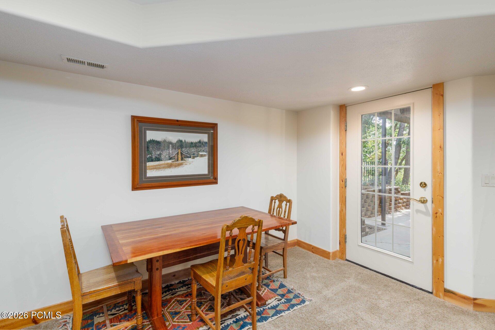 3448 Fuller Drive