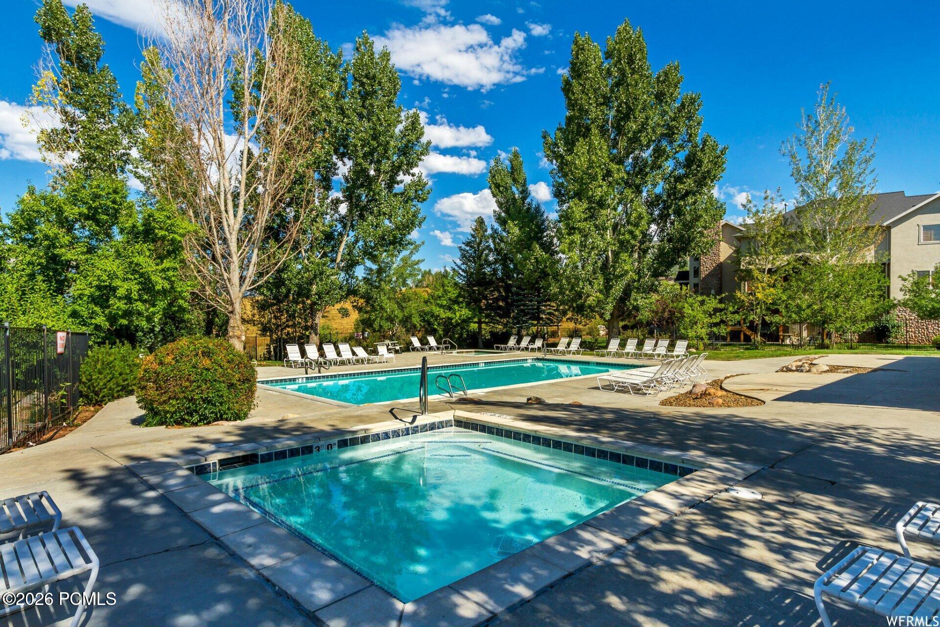 3562 N Fox Drive Unit 403