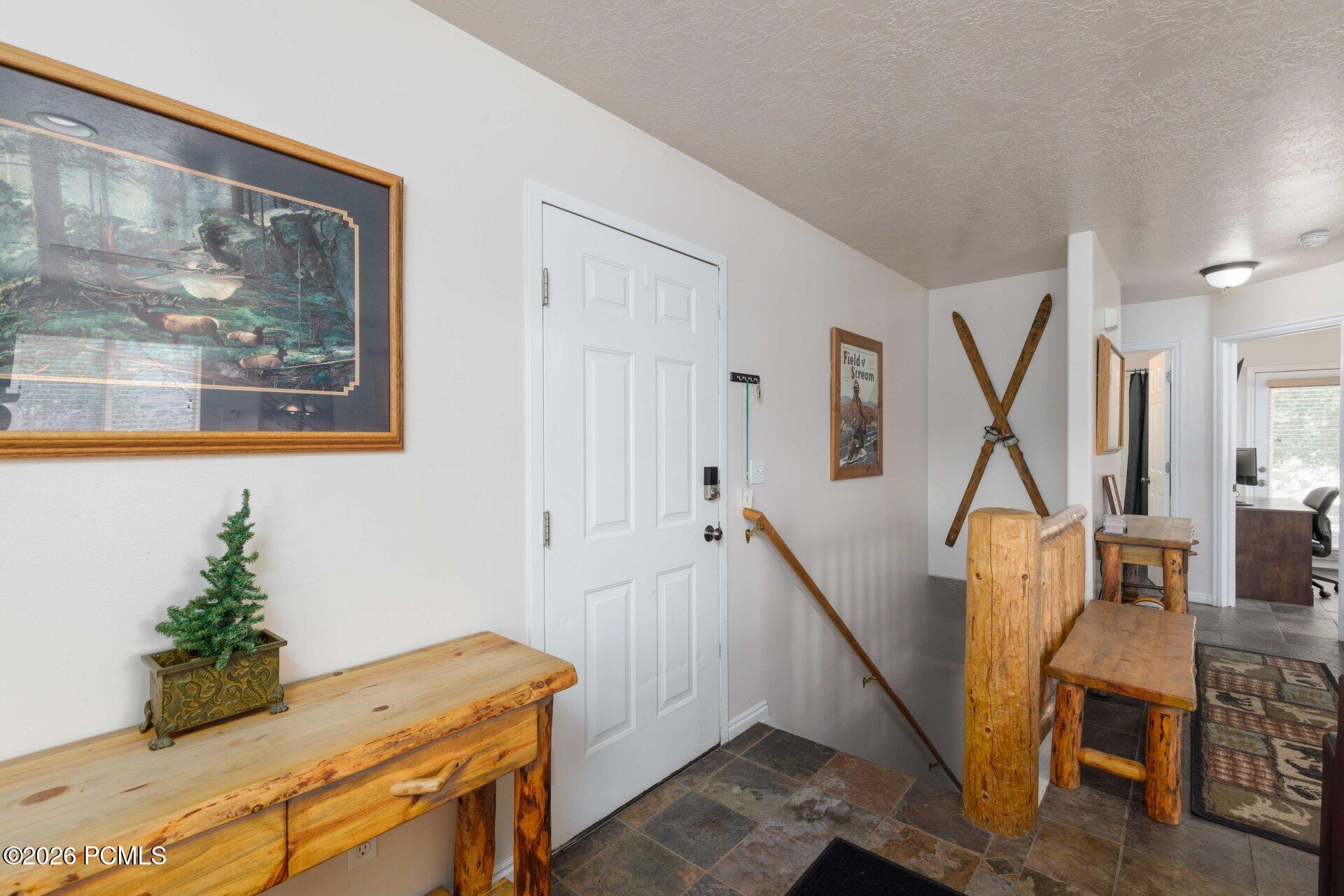 3562 N Fox Drive Unit 403