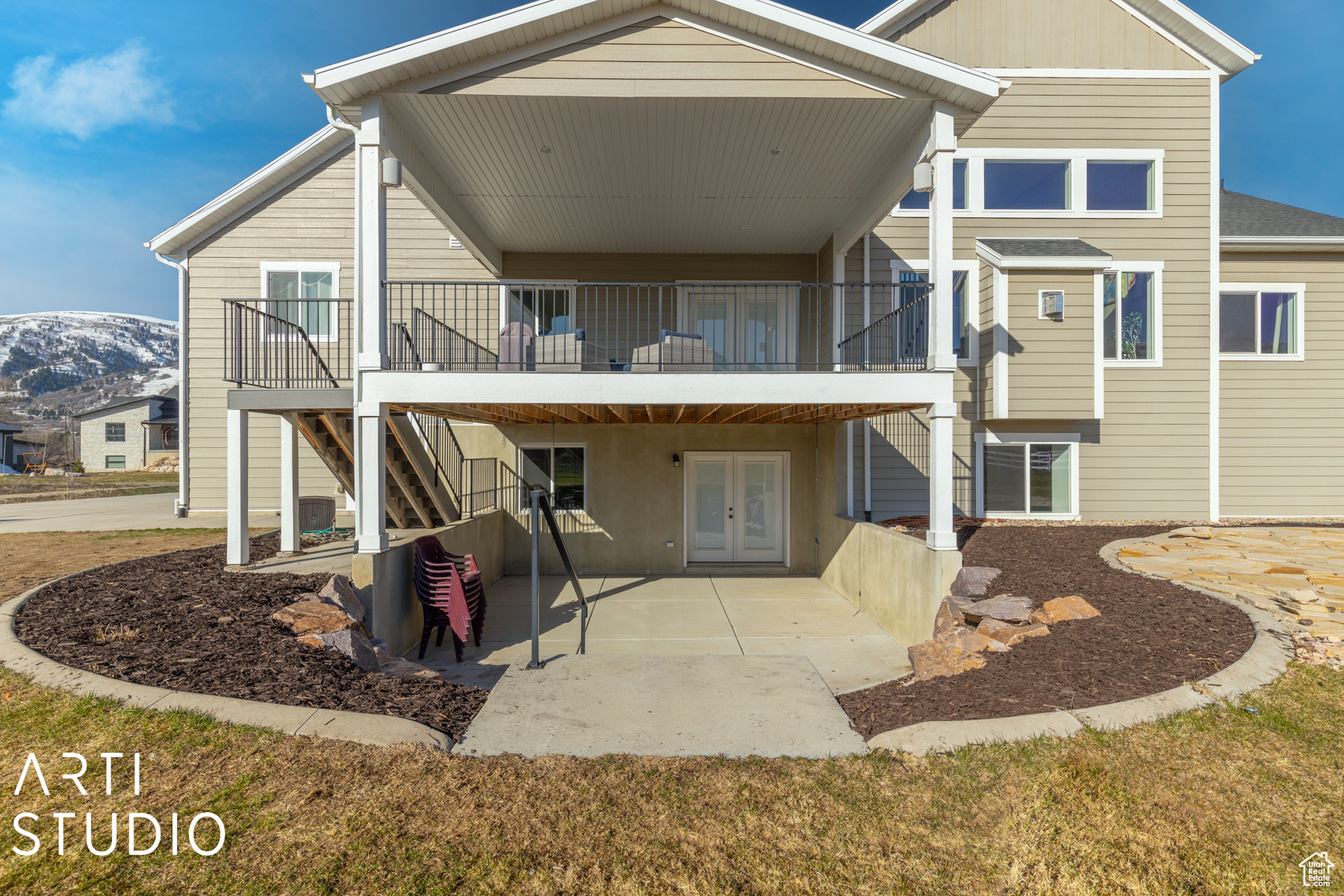 3784 N RIVERS EDGE RD
