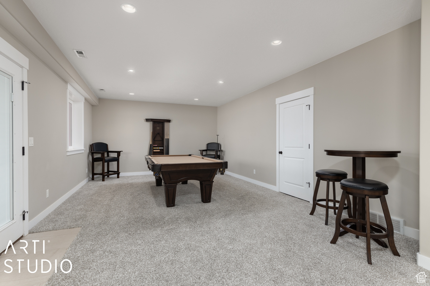 3784 N RIVERS EDGE RD