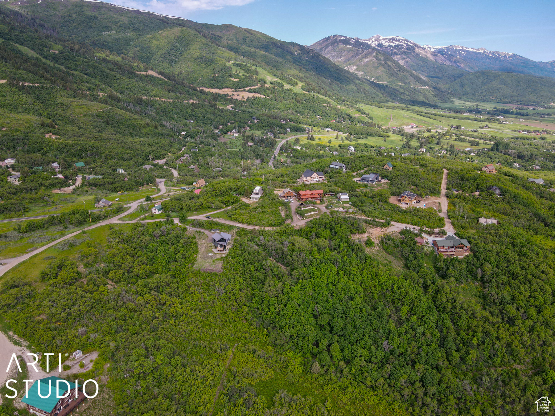 2248 N PANORAMA CIR
