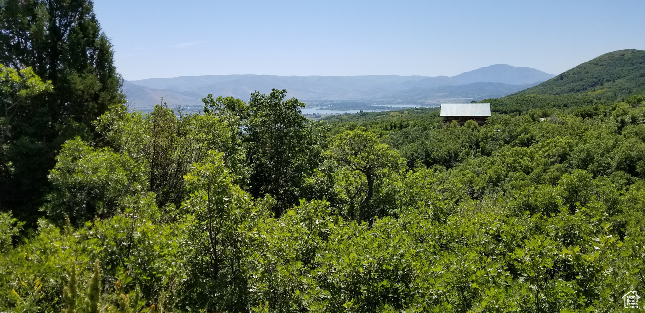 2248 N PANORAMA CIR