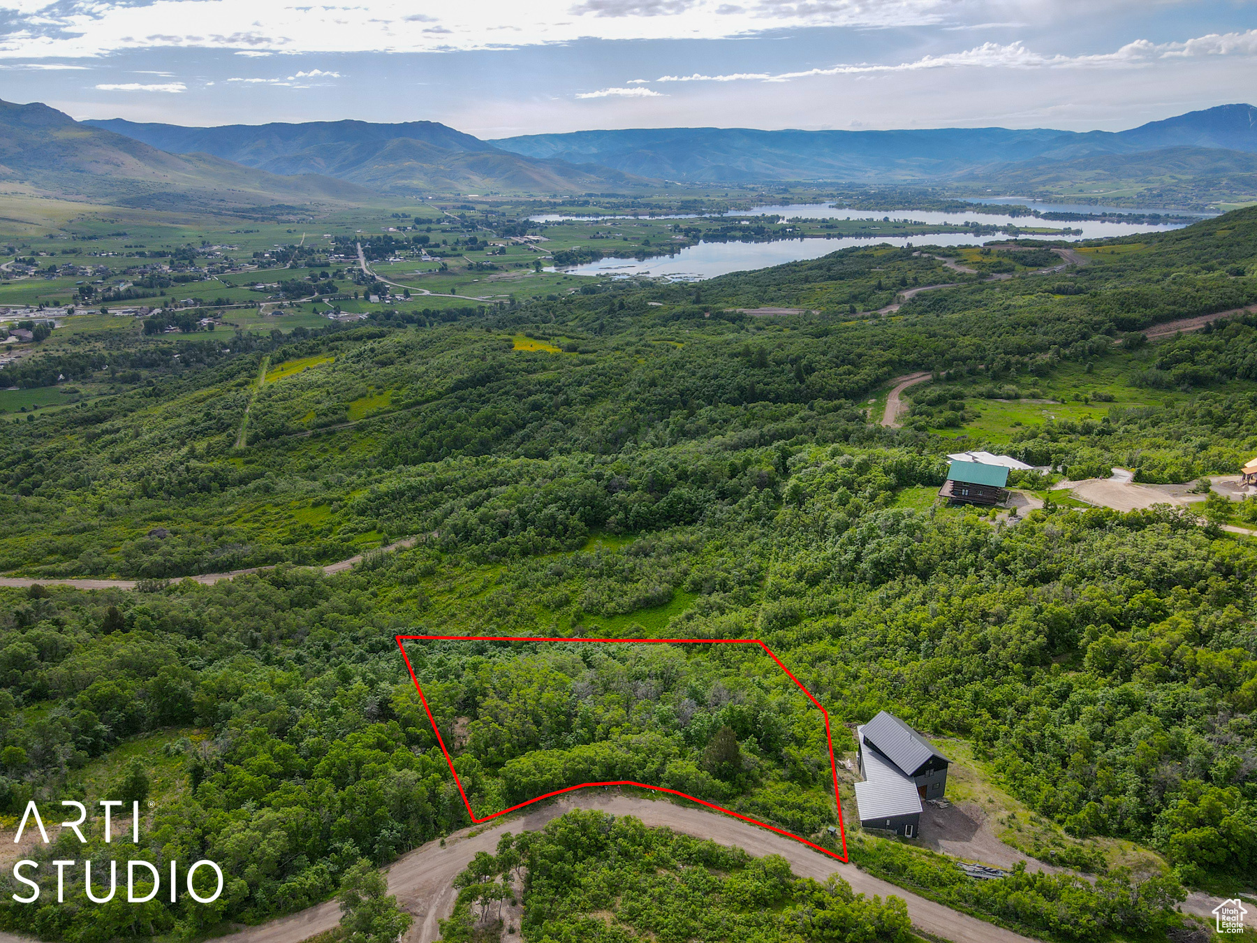 2248 N PANORAMA CIR