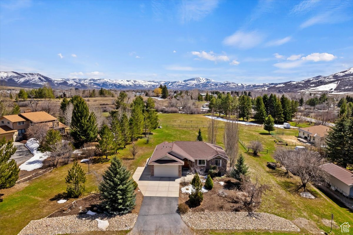 4417 E EDEN HILLS DR
