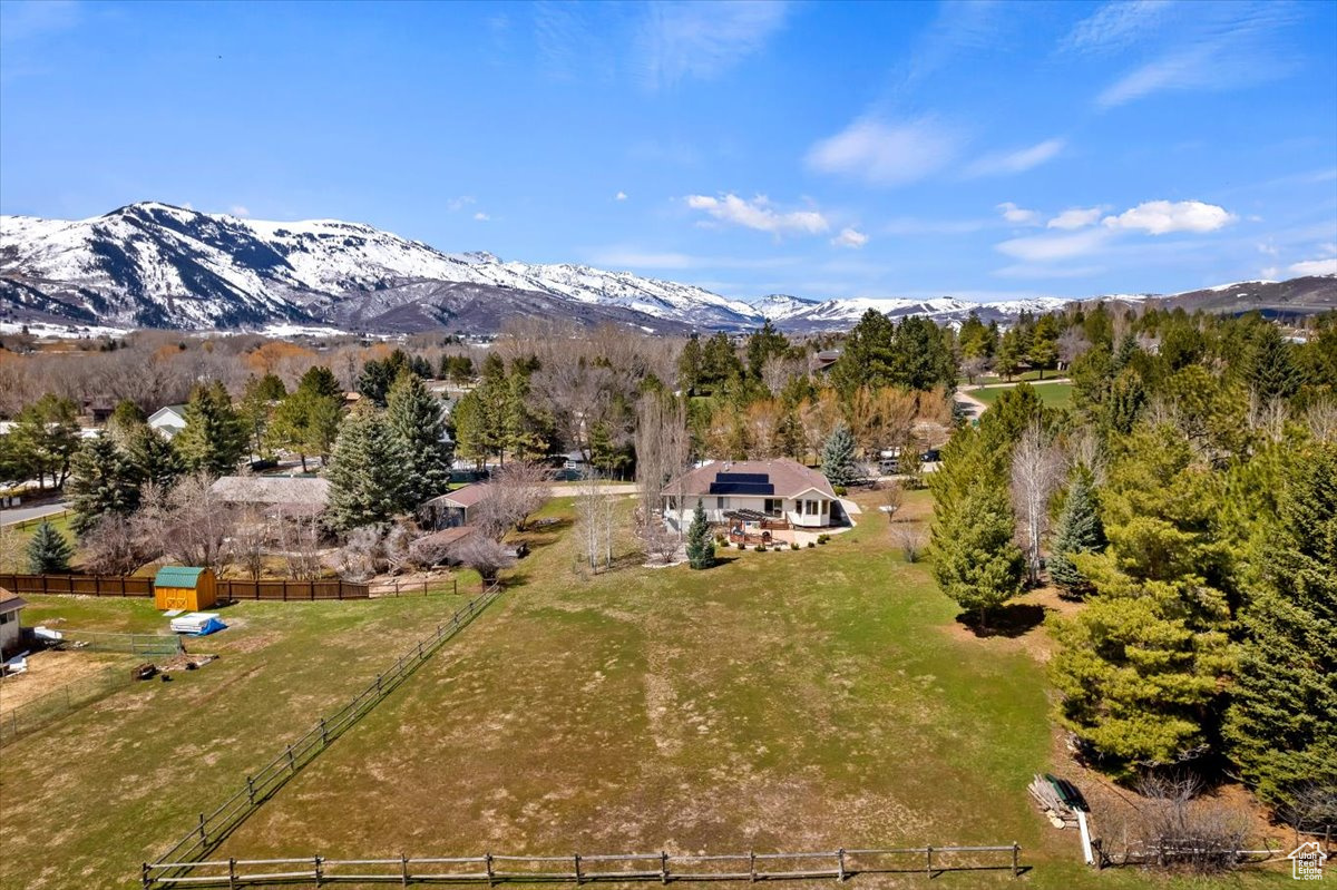 4417 E EDEN HILLS DR