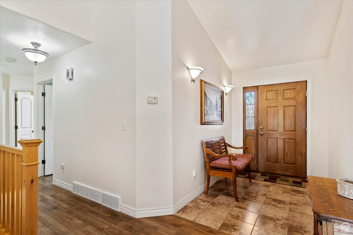 4417 E EDEN HILLS DR