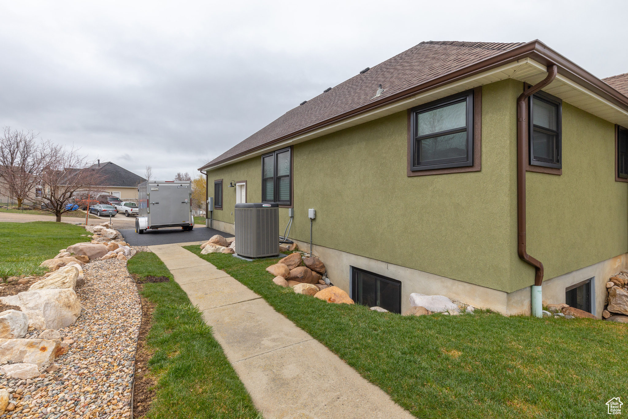 5108 N WOLF RIDGE CIR
