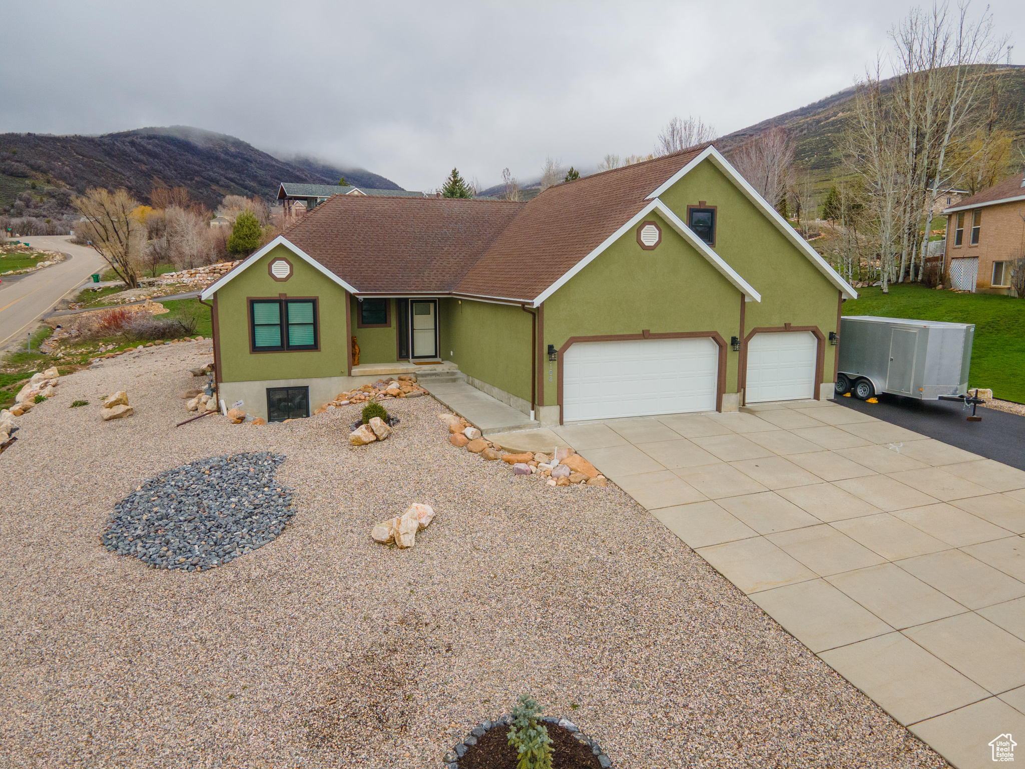 5108 N WOLF RIDGE CIR