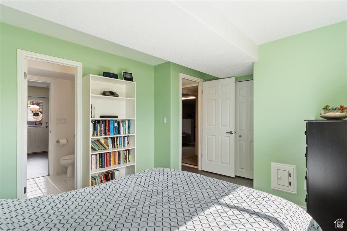 5108 N WOLF RIDGE CIR