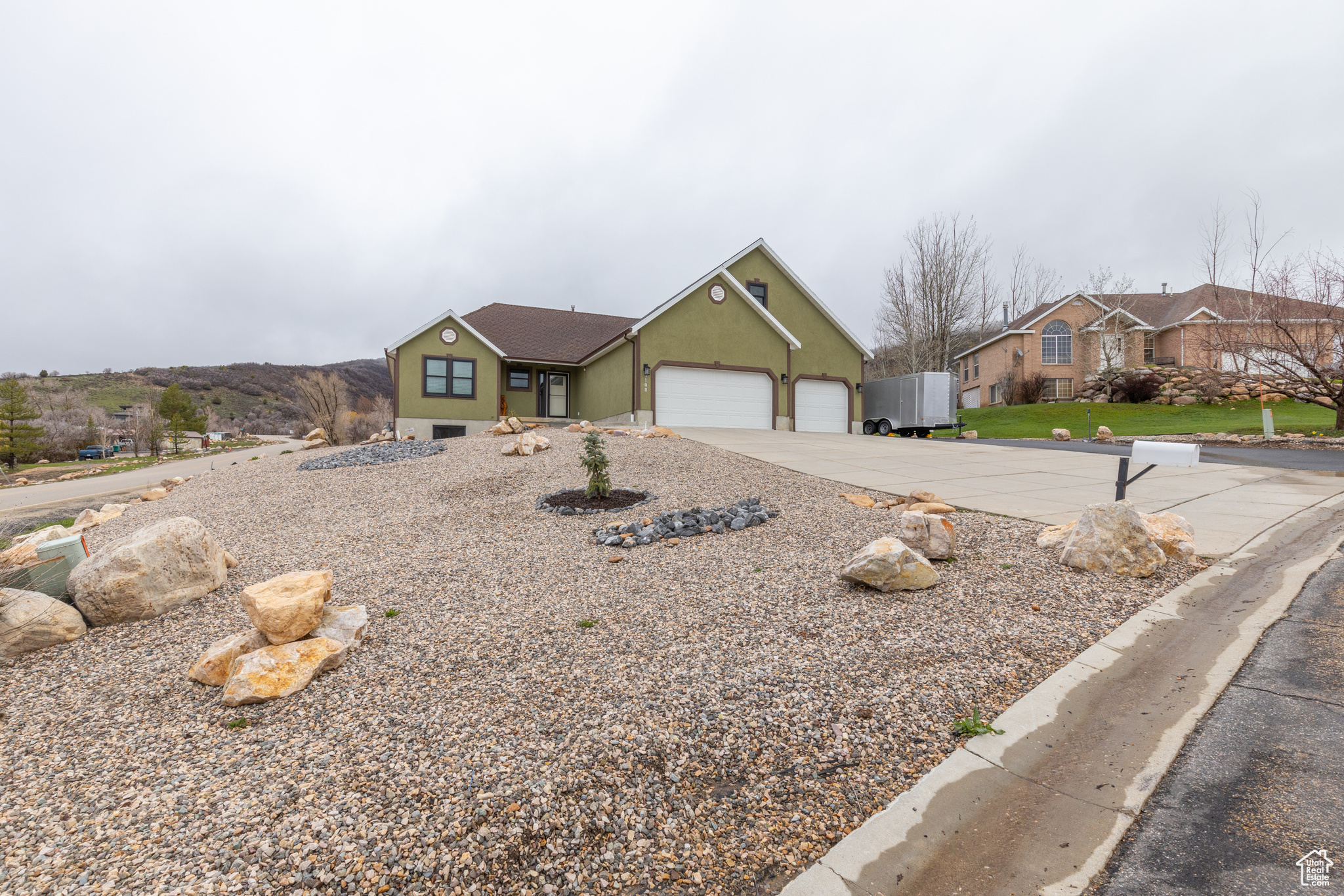 5108 N WOLF RIDGE CIR