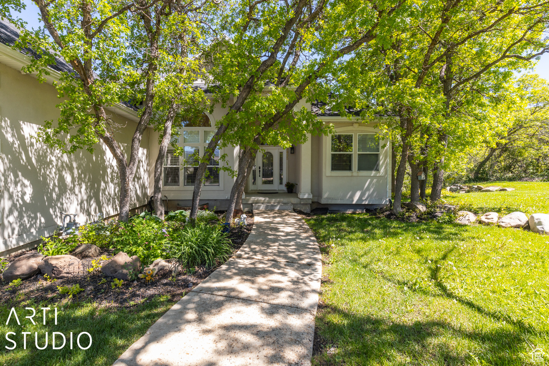 3855 NORDIC VALLEY DR
