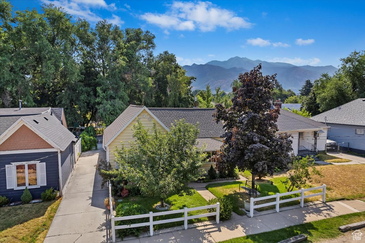 1222 PORTER AVE