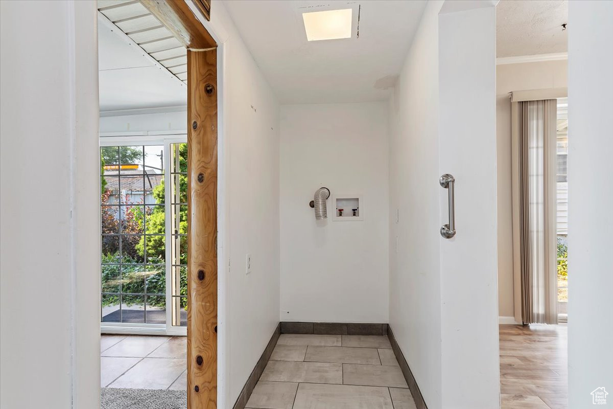 1222 PORTER AVE