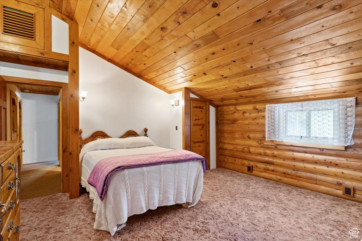 160 S 6900 E