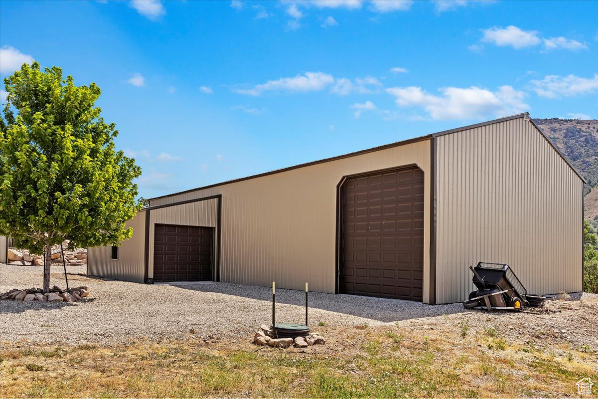10360 E HIGHWAY 39