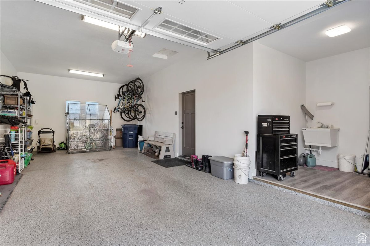 10360 E HIGHWAY 39