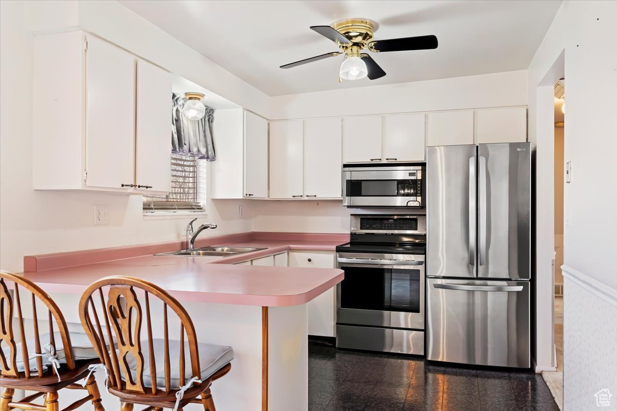 2475 W 5175 S