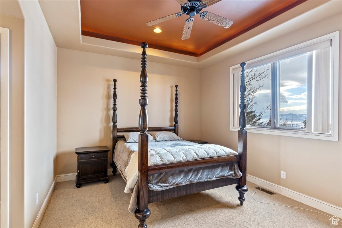 5384 E ELKHORN CIR