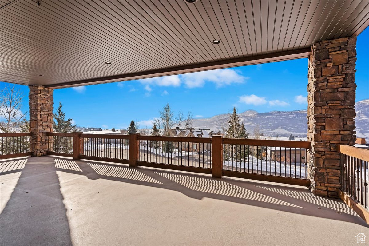 5384 E ELKHORN CIR