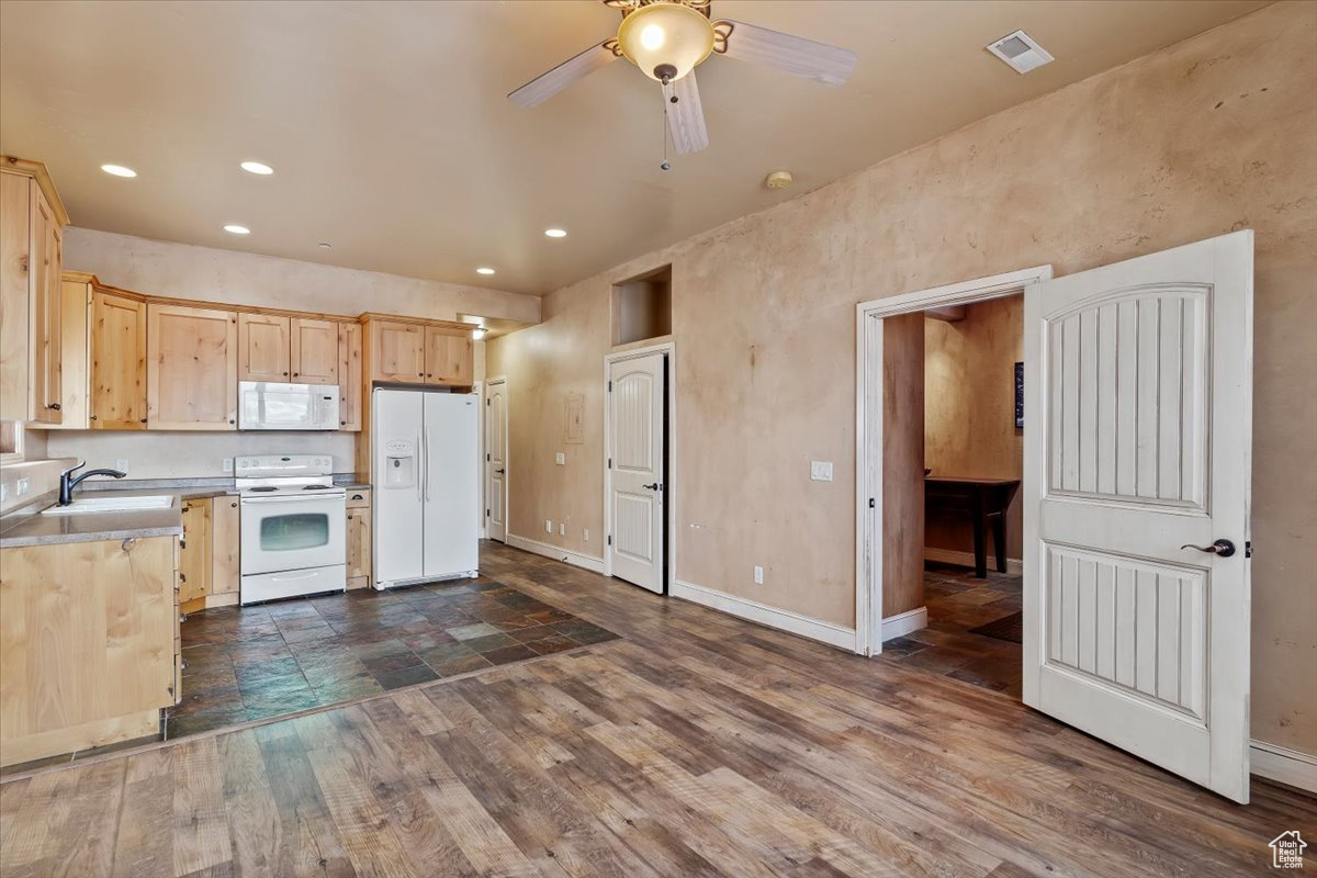 5384 E ELKHORN CIR