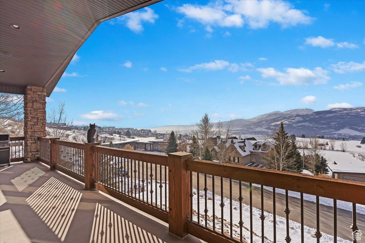 5384 E ELKHORN CIR