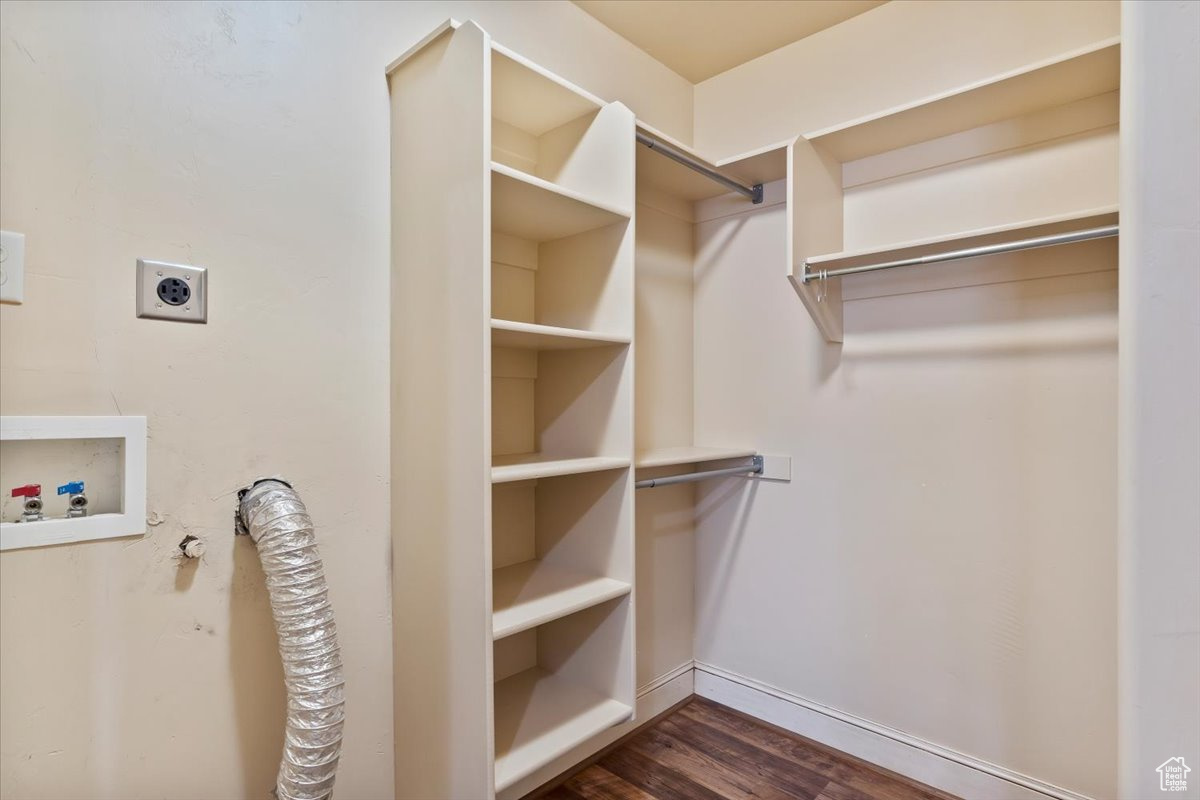5384 E ELKHORN CIR