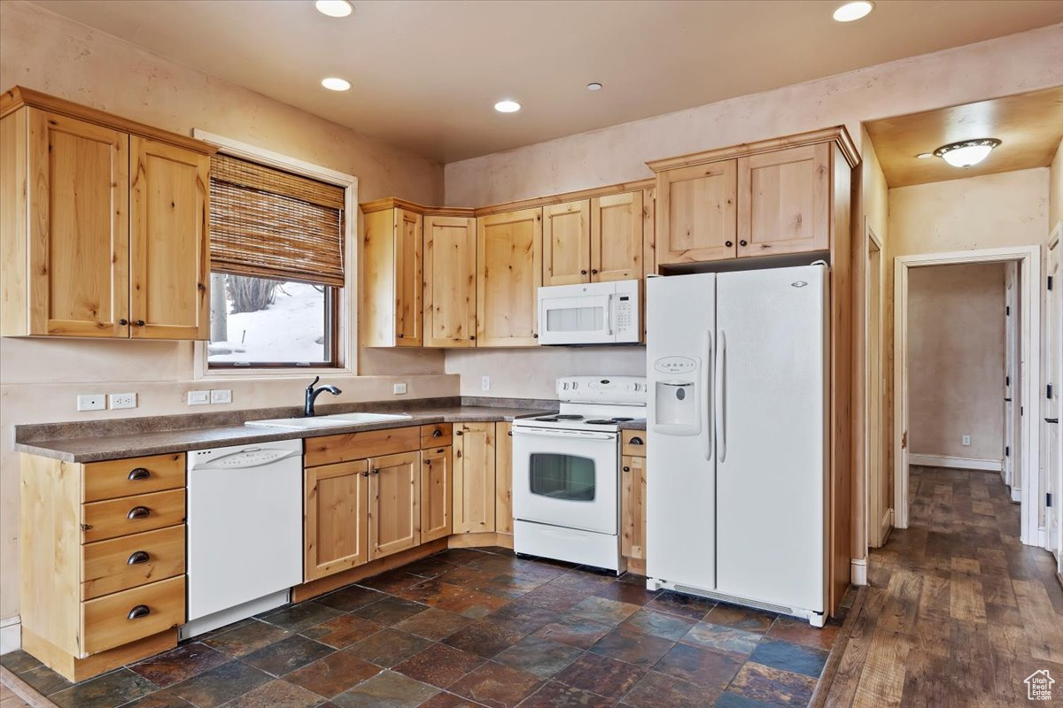 5384 E ELKHORN CIR