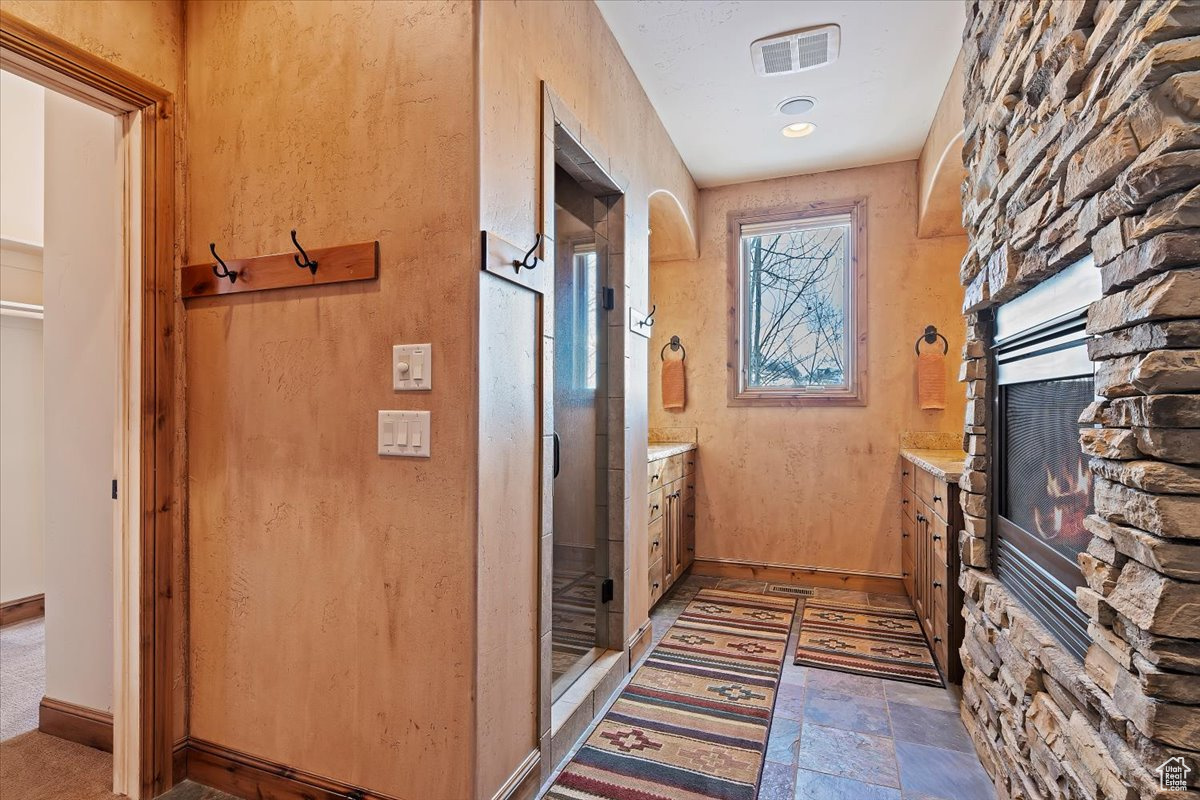 5384 E ELKHORN CIR