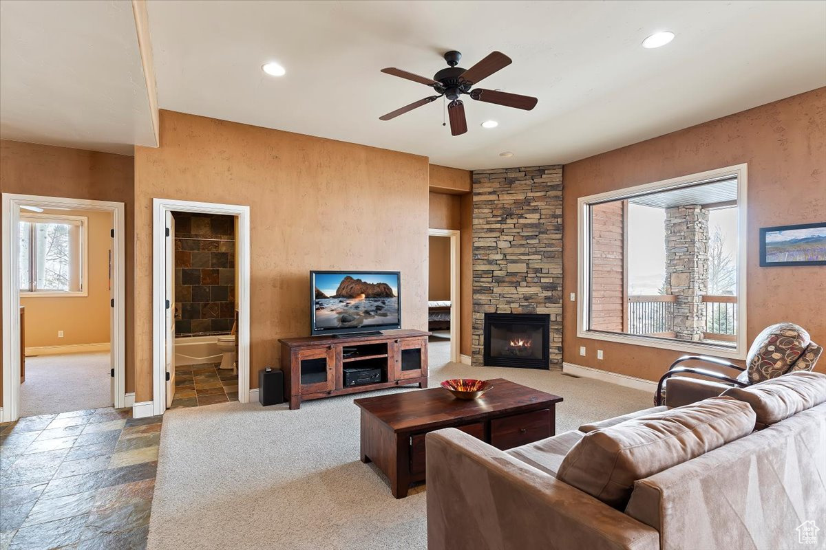 5384 E ELKHORN CIR