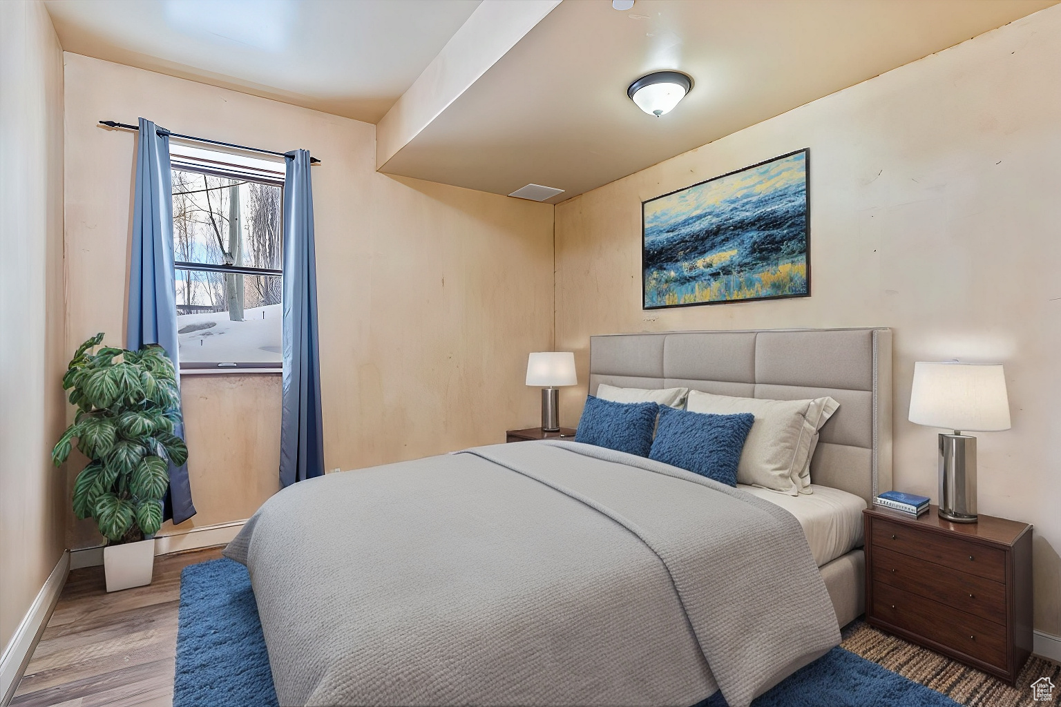 5384 E ELKHORN CIR