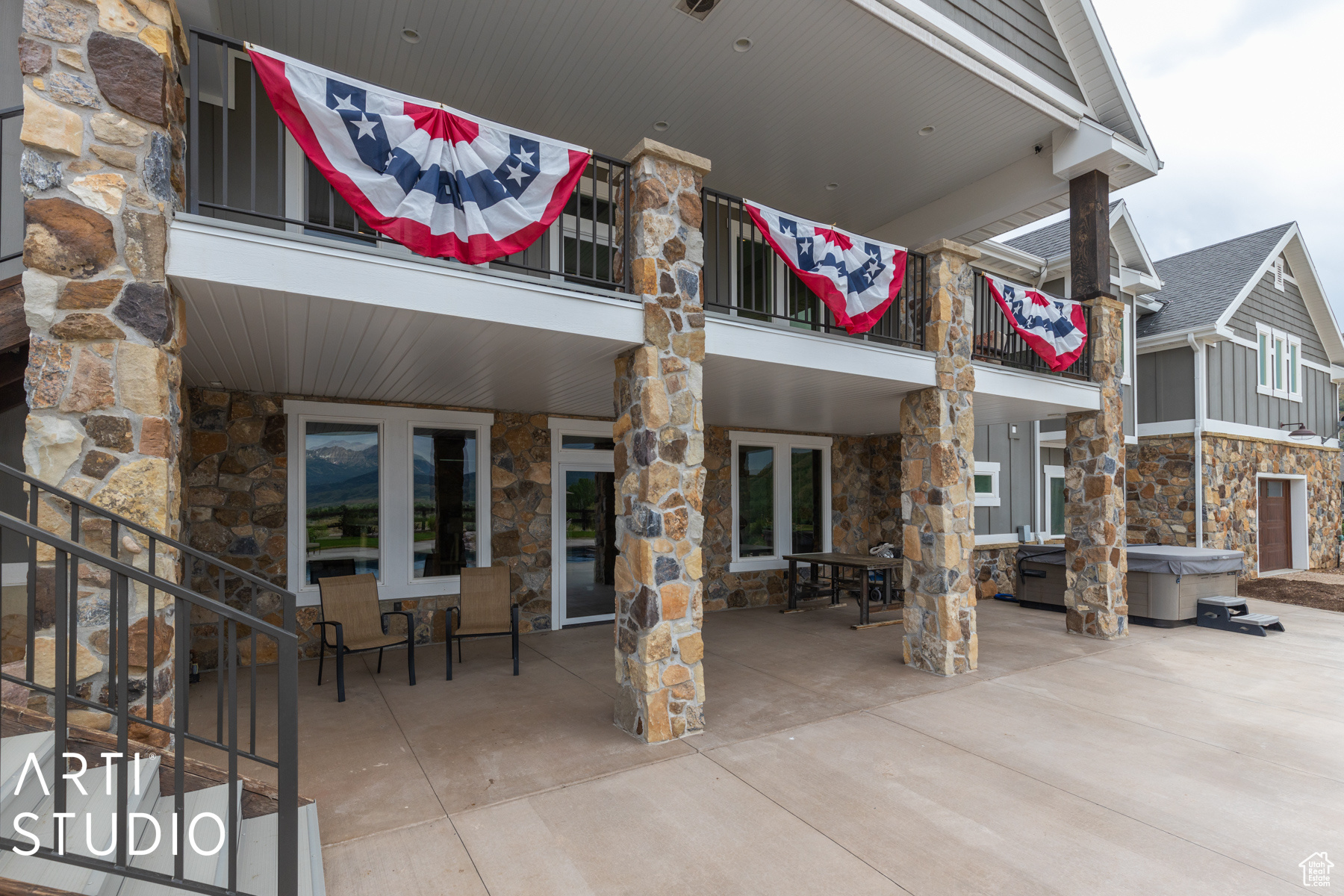 10350 E HWY 39