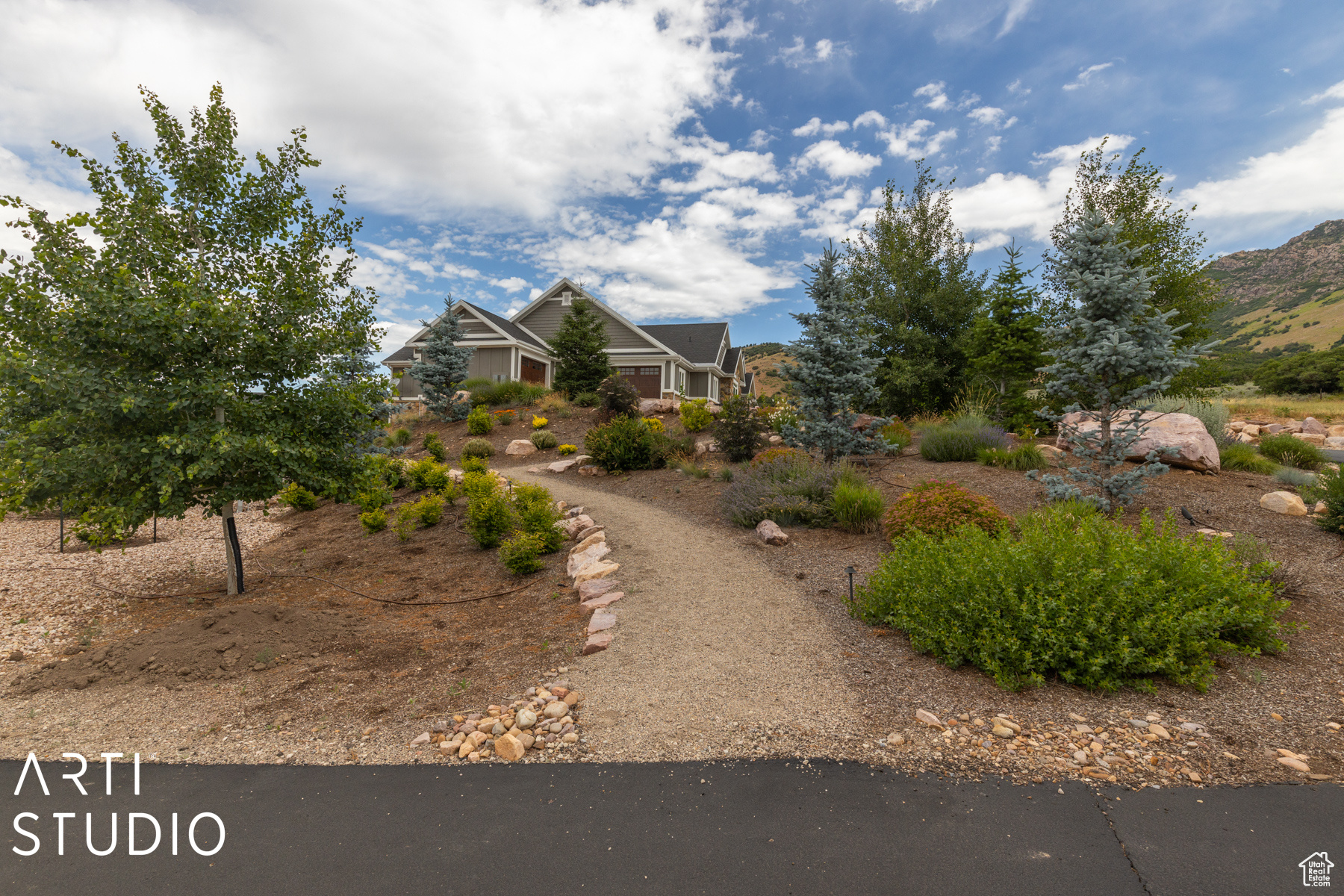 10350 E HWY 39