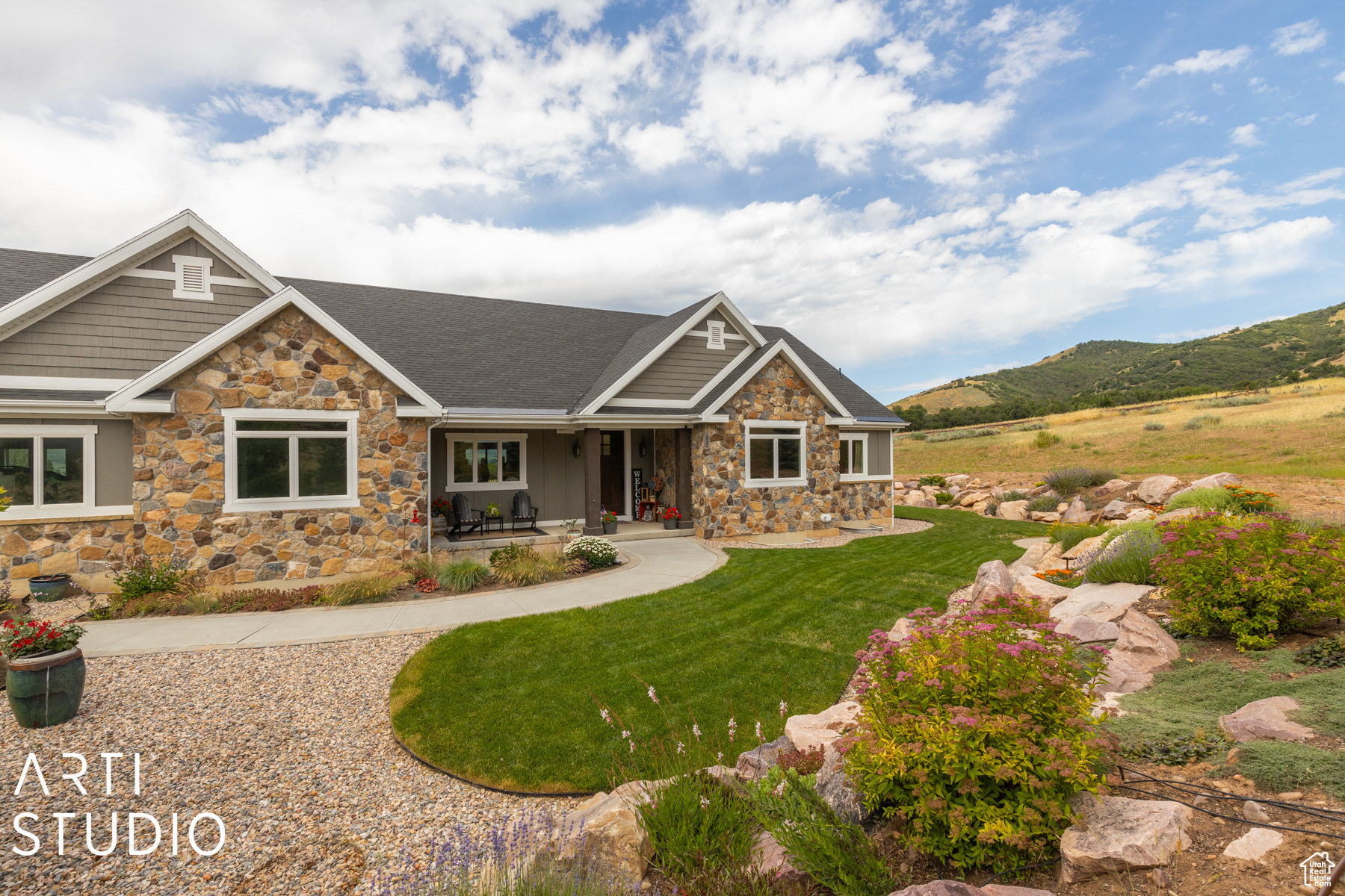 10350 E HWY 39