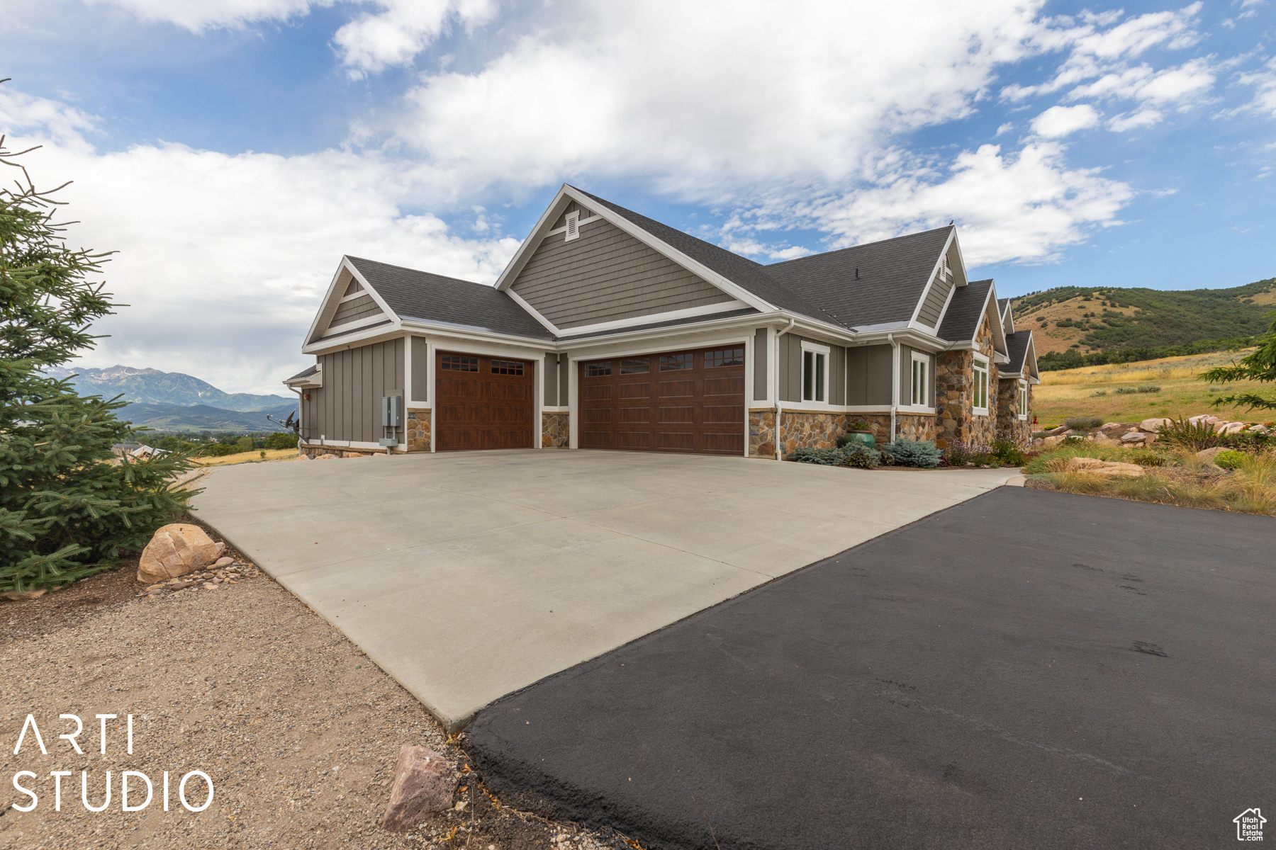 10350 E HWY 39
