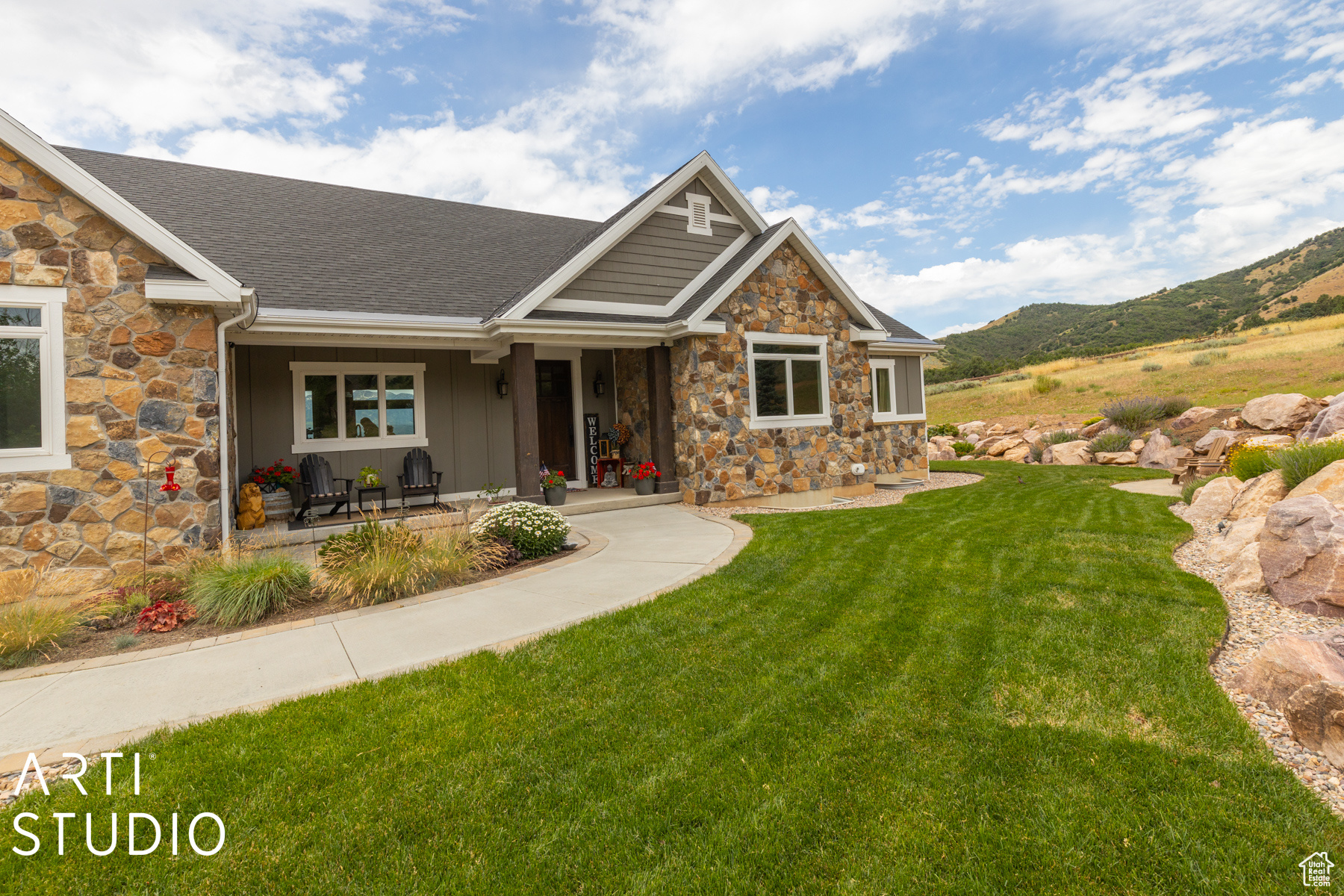 10350 E HWY 39