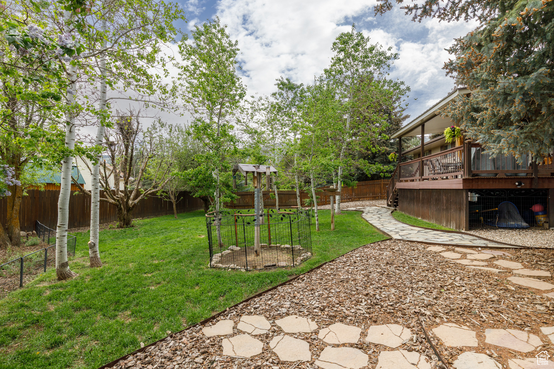 3250 N RIVER DR