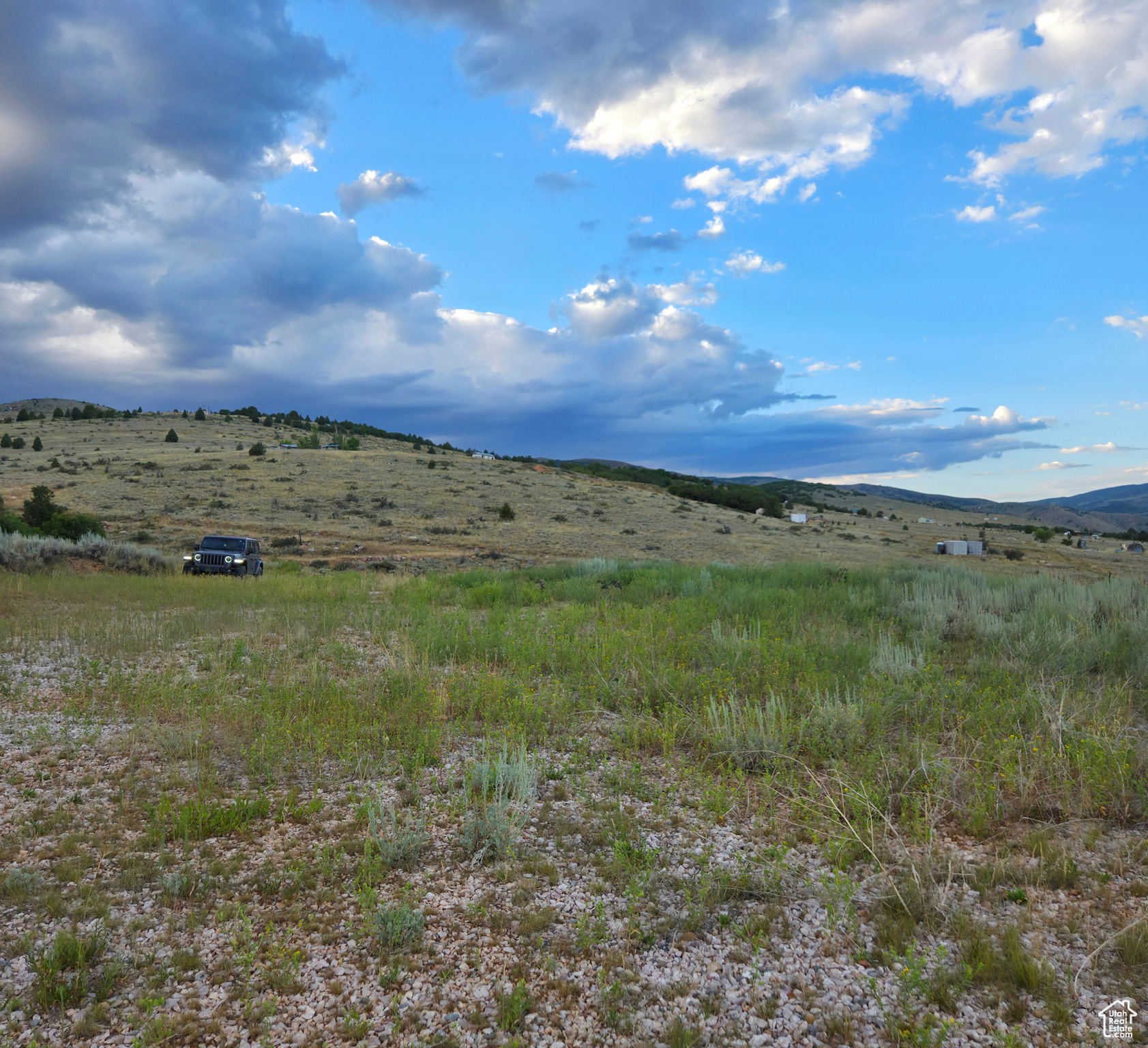 13319 E OAK CANYON RD Unit: 460