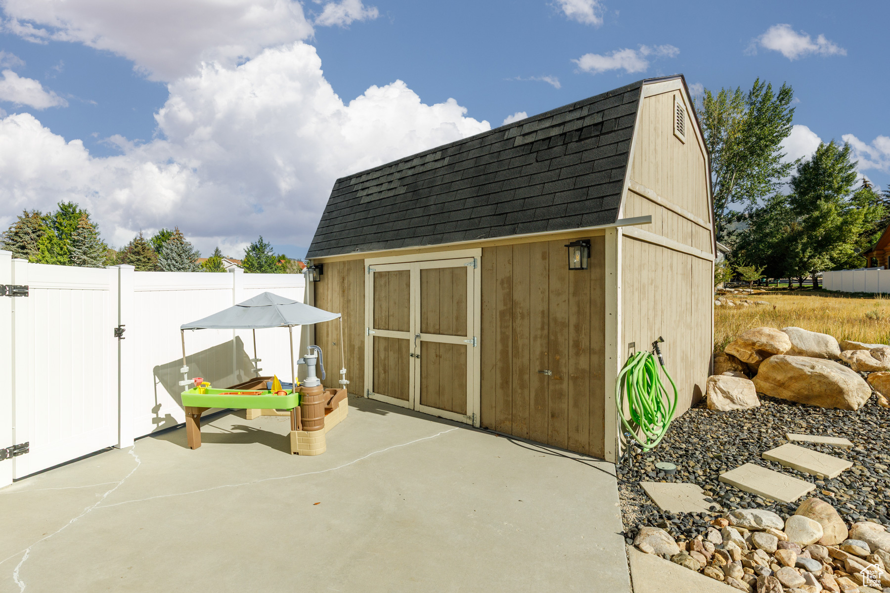 3844 N PATIO SPRINGS DR