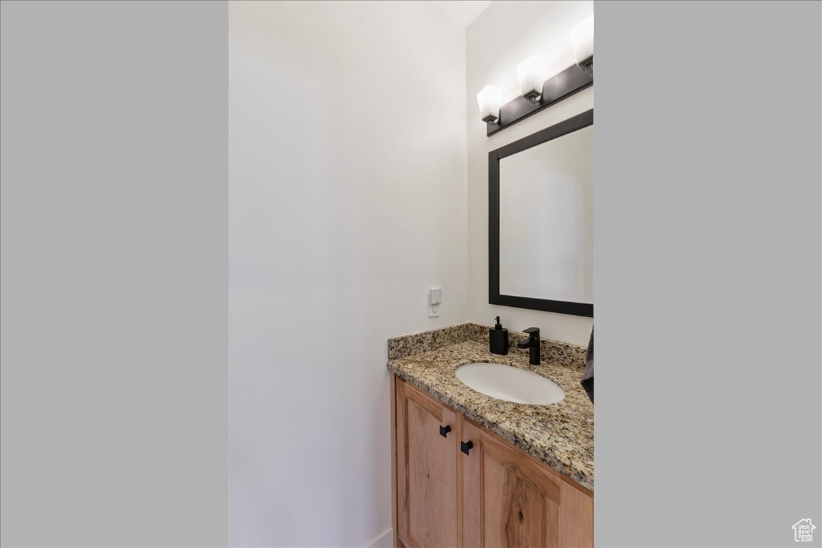 3844 N PATIO SPRINGS DR