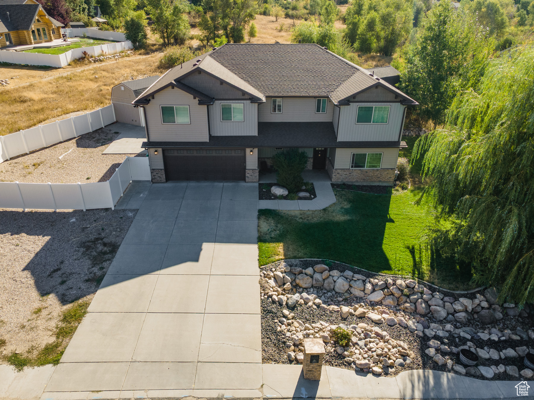 3844 N PATIO SPRINGS DR