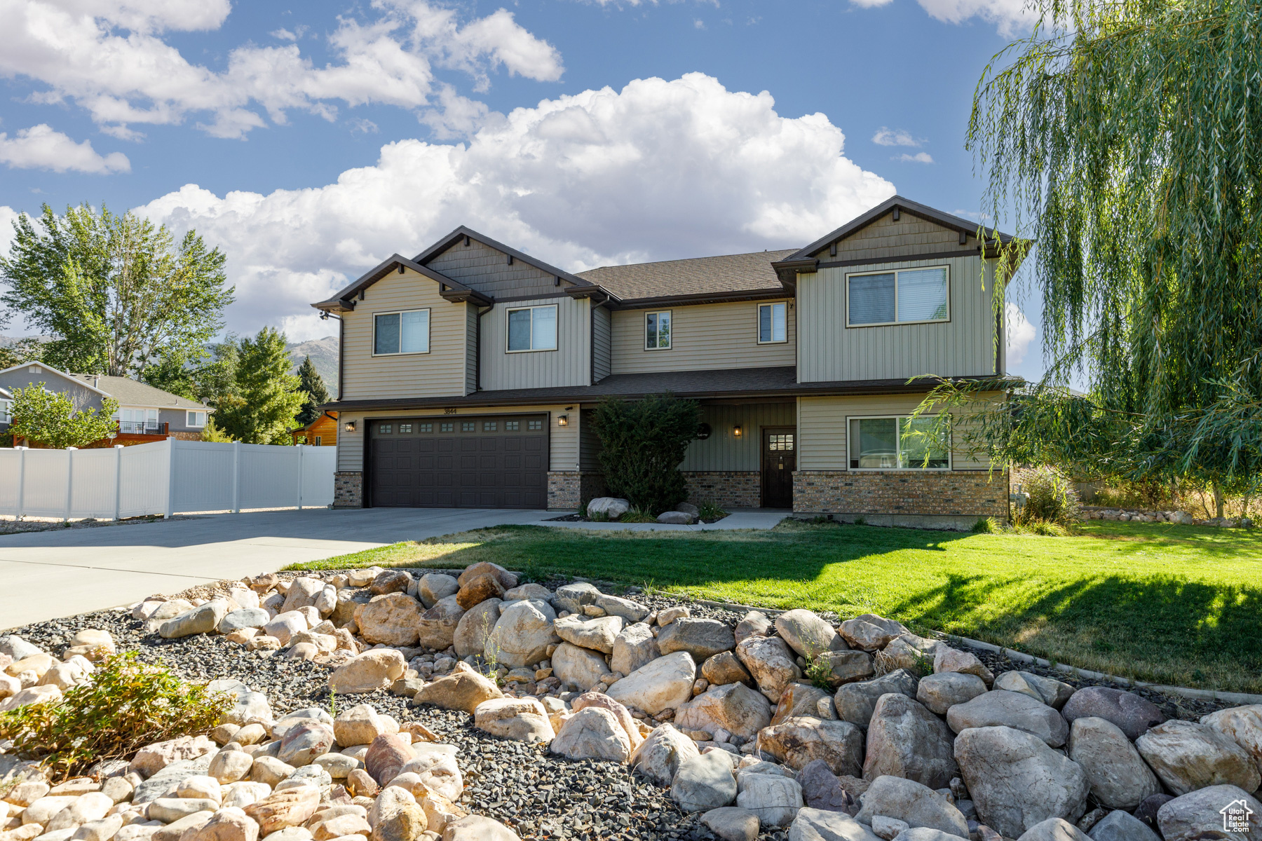 3844 N PATIO SPRINGS DR