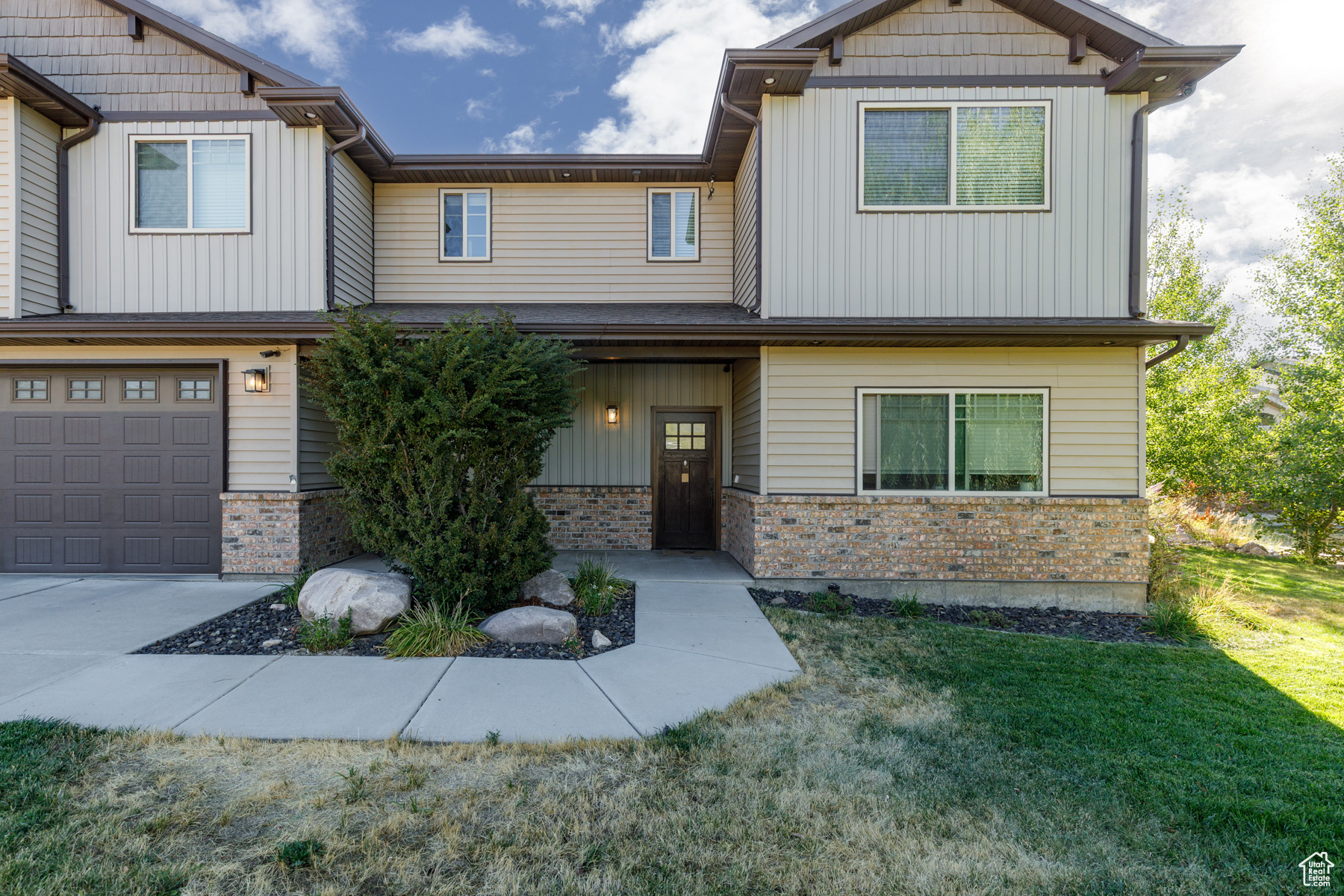 3844 N PATIO SPRINGS DR
