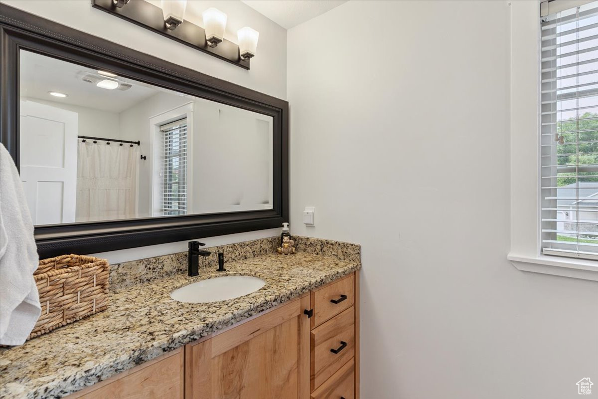 3844 N PATIO SPRINGS DR