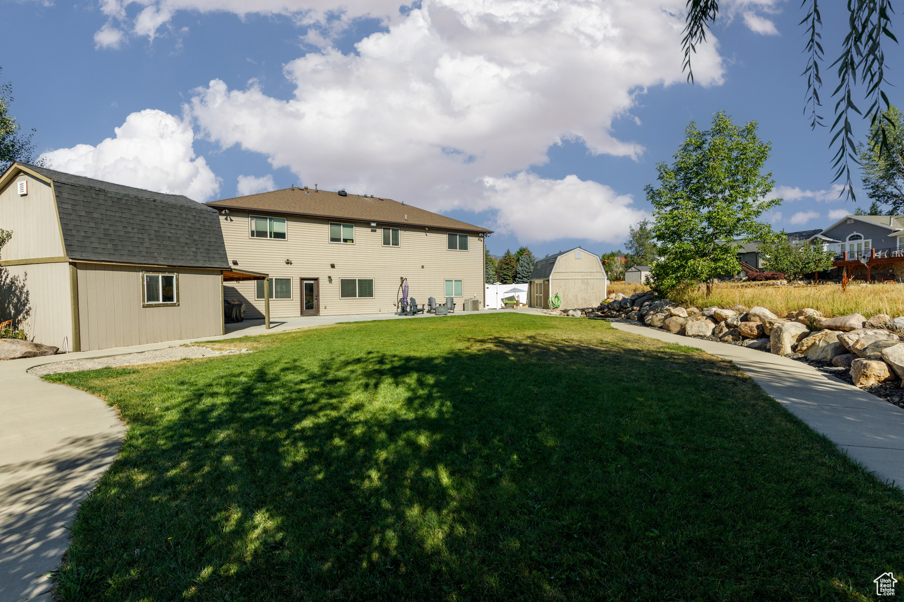 3844 N PATIO SPRINGS DR
