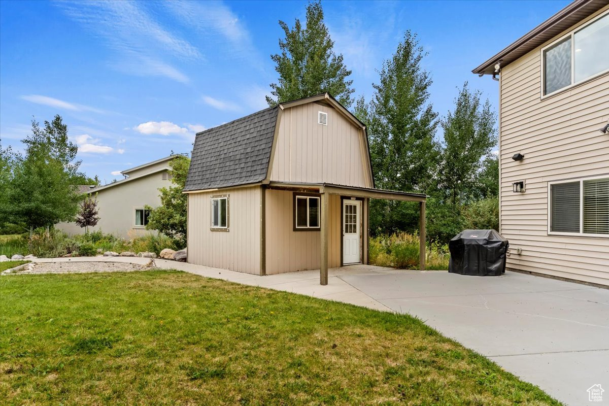 3844 N PATIO SPRINGS DR
