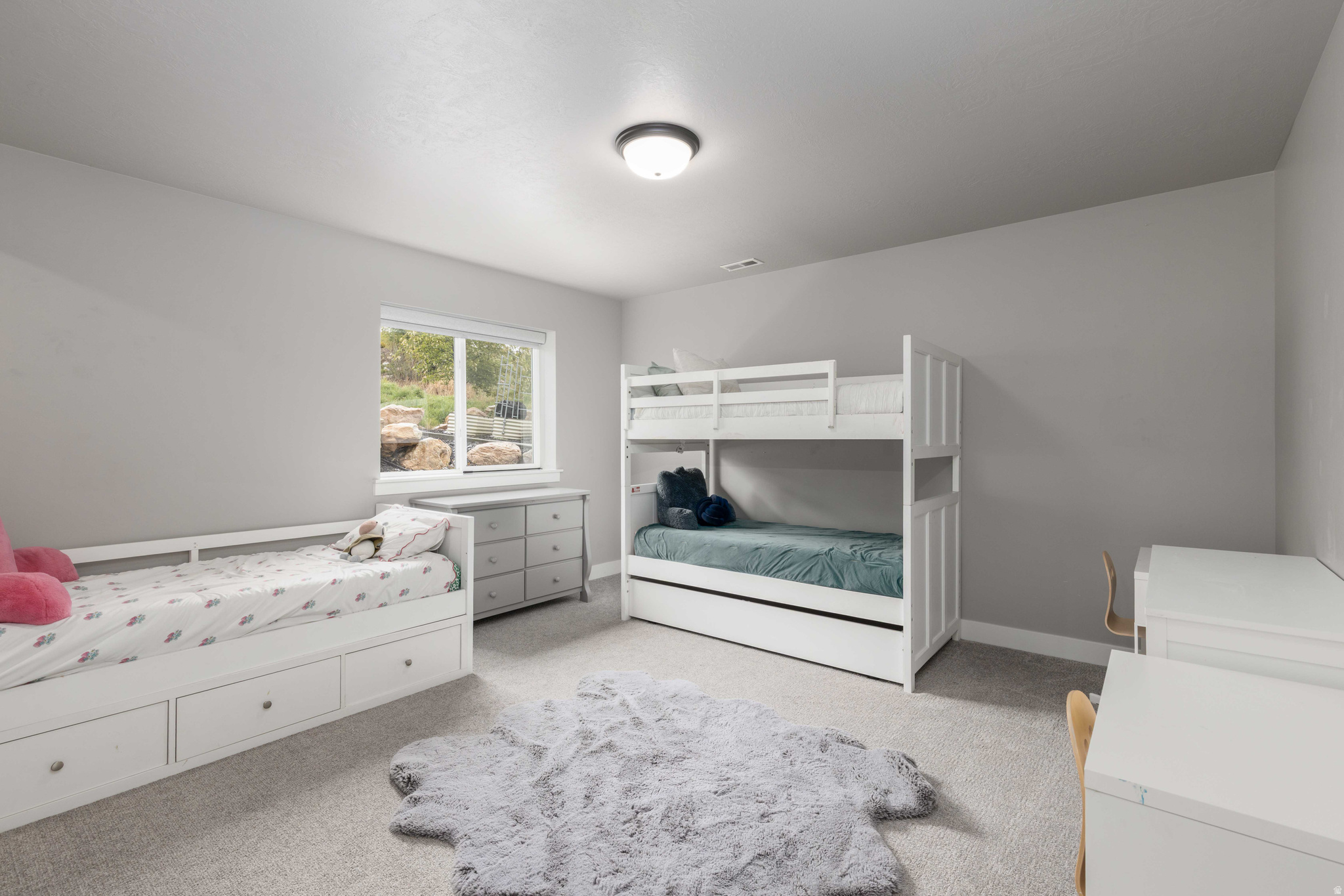 3568 N ELKRIDGE TRL