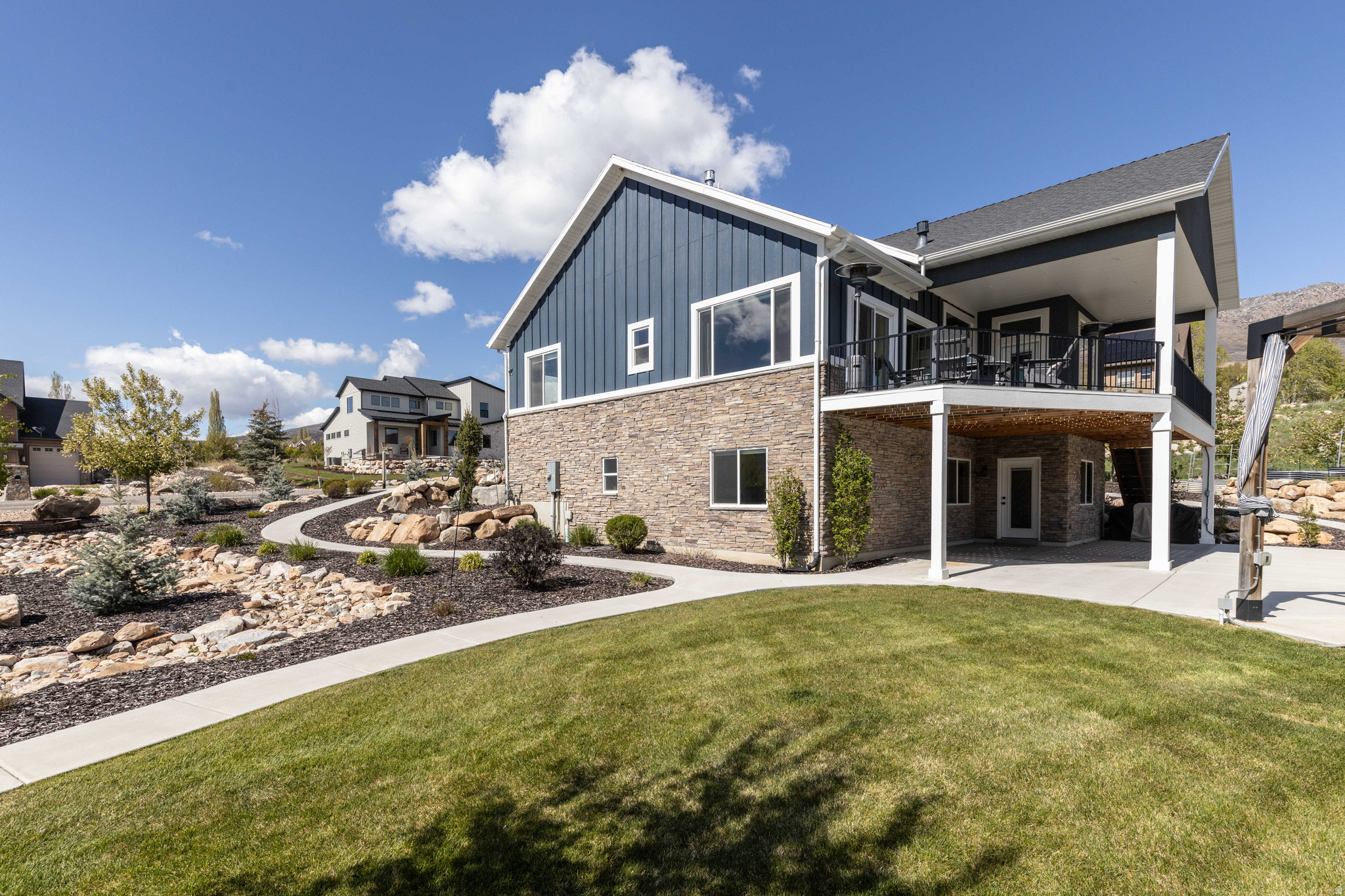 3568 N ELKRIDGE TRL