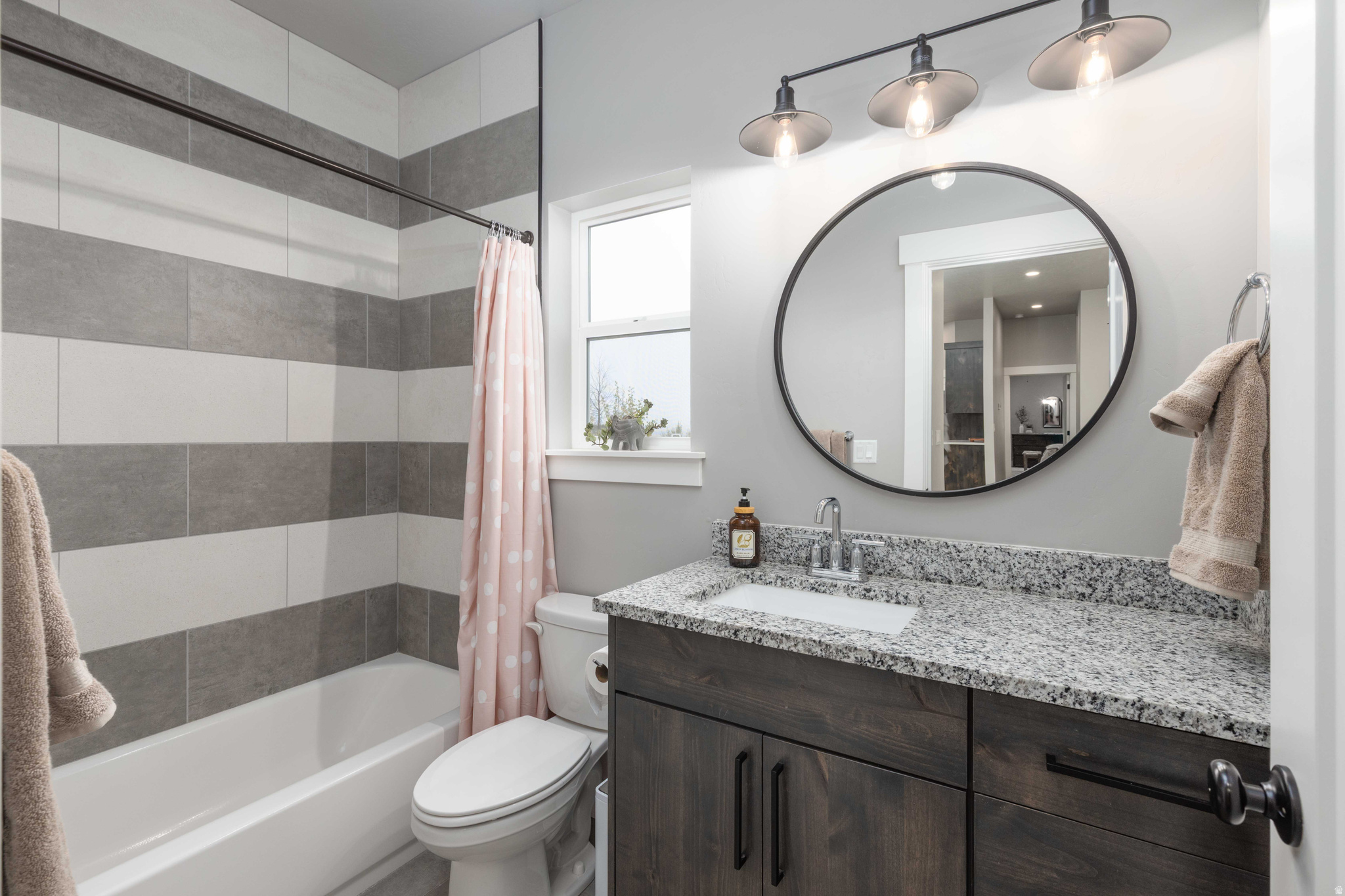 3568 N ELKRIDGE TRL